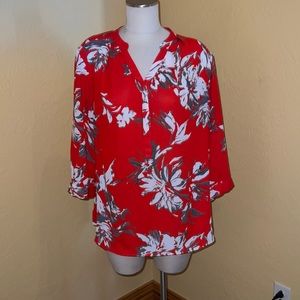 3/$15 Violet + Claire, 1x high-low blouse